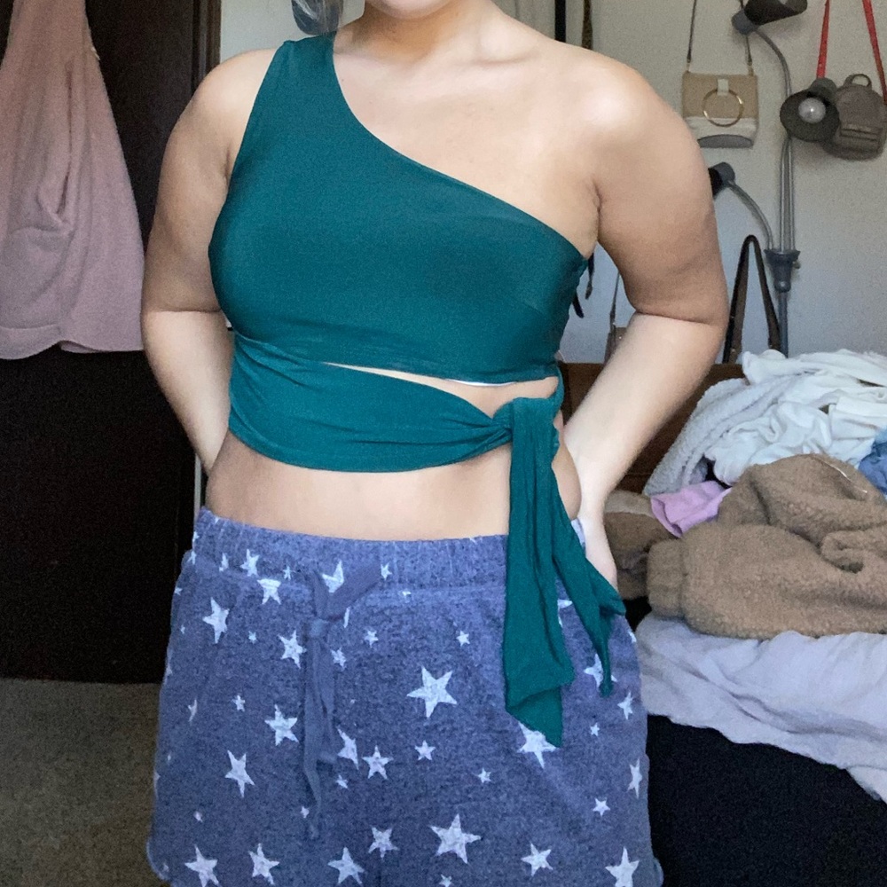 one shoulder tie top